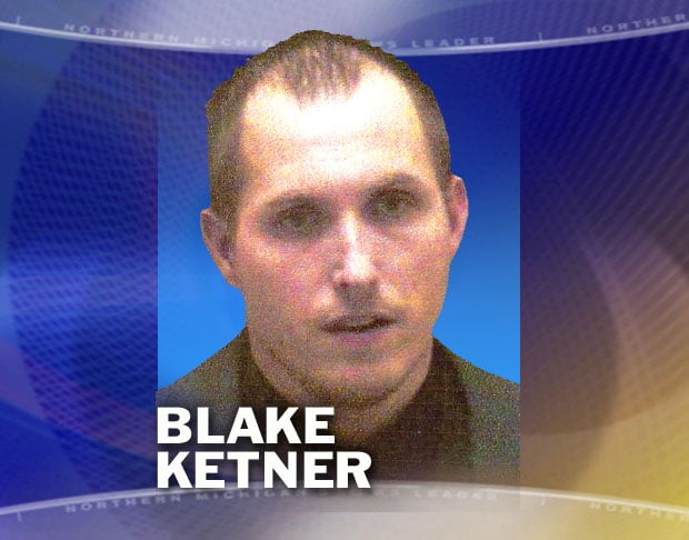 <b>...</b> into the 9&amp;10 Newsroom that police have taken <b>Blake Ketner</b> into custody. - 19806717_BG1